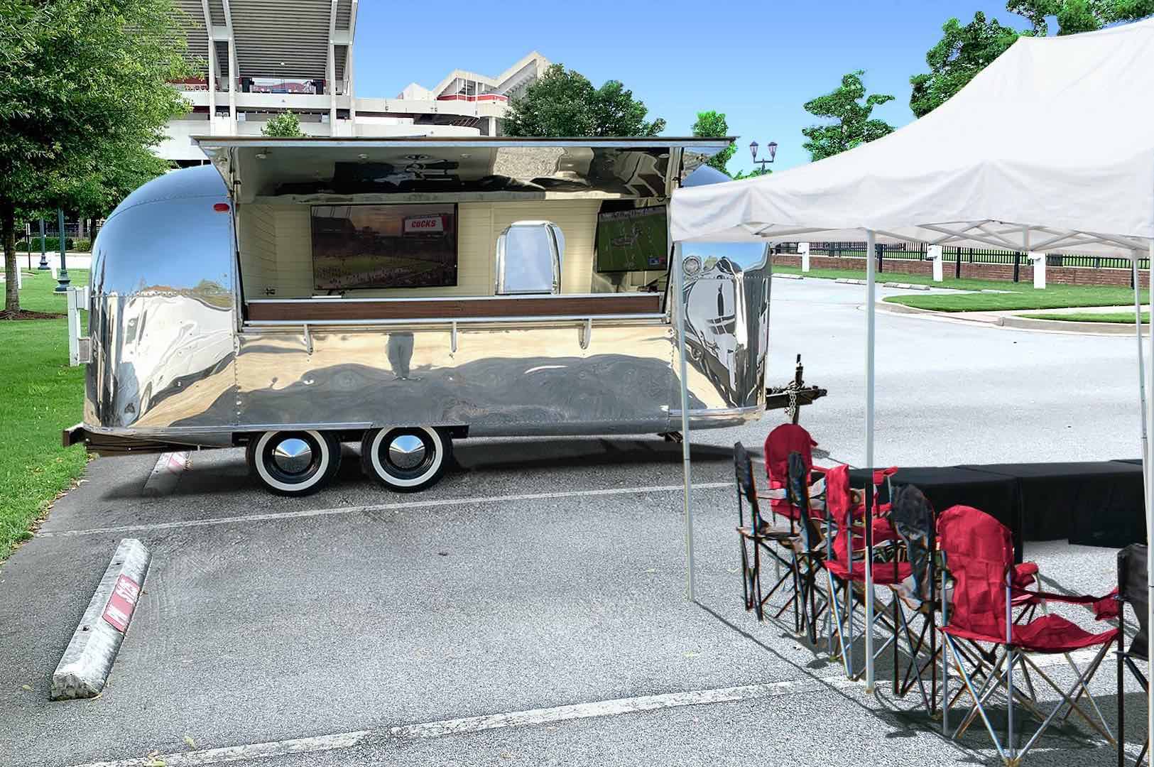 Tailgate-Airstream-South-Carolina-Football-Game