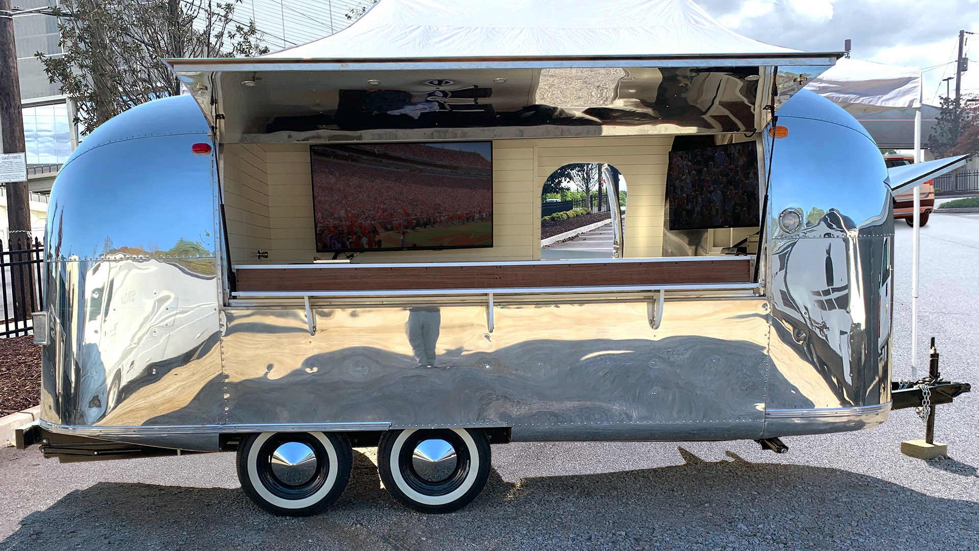 Clemson-Football-Airstream-Tailgate-Trailer-Company